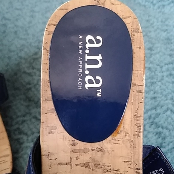 A.N.A Wedges Sandals - Picture 6 of 7